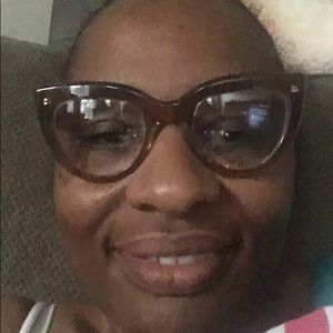 Meet your Posher, Charlene